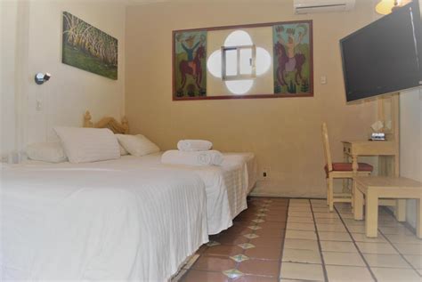 hotel belmar isla mujeres.